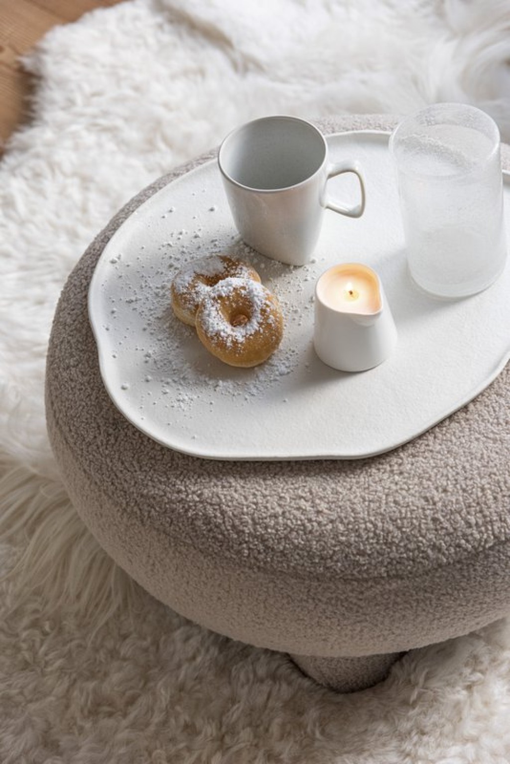 J-Line Stool Round Teddy Feet Bouclé Warm Beige