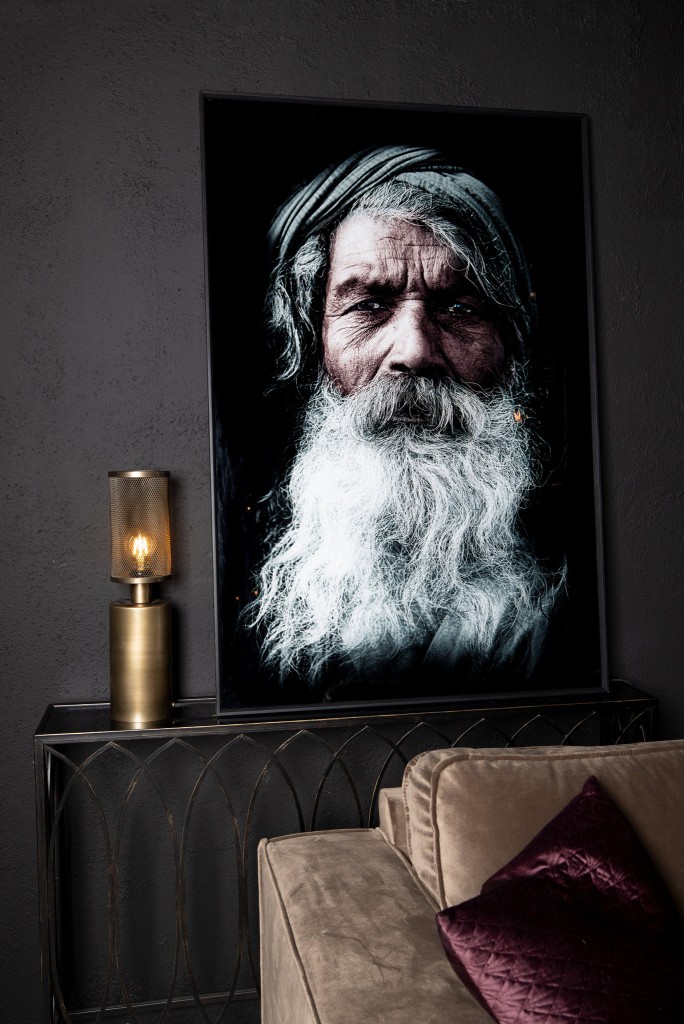 Melani Glass Art Wandpaneel | Indian Men 120x80 cm
