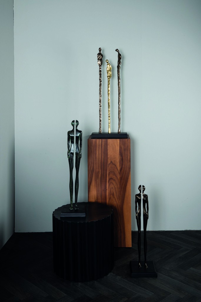 Ilsee Beeld Figure In Half S | Gunmetal Aluminium 62 cm