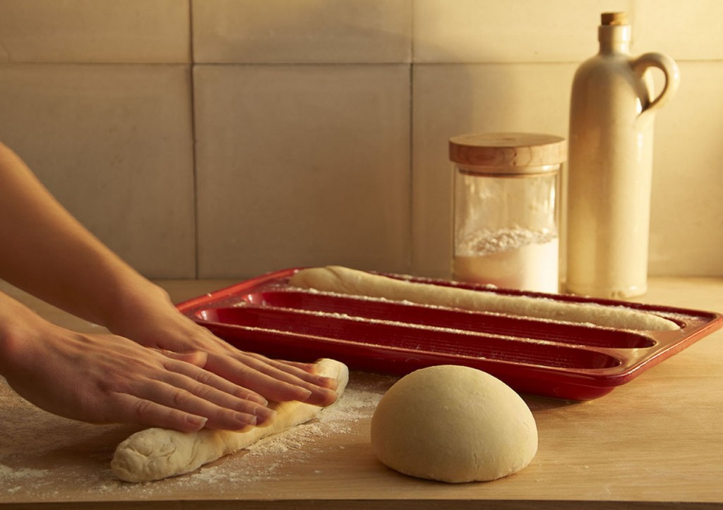 Emile Henry Baguettesvorm | 390x240mm | Grand Cru HR® Keramiek