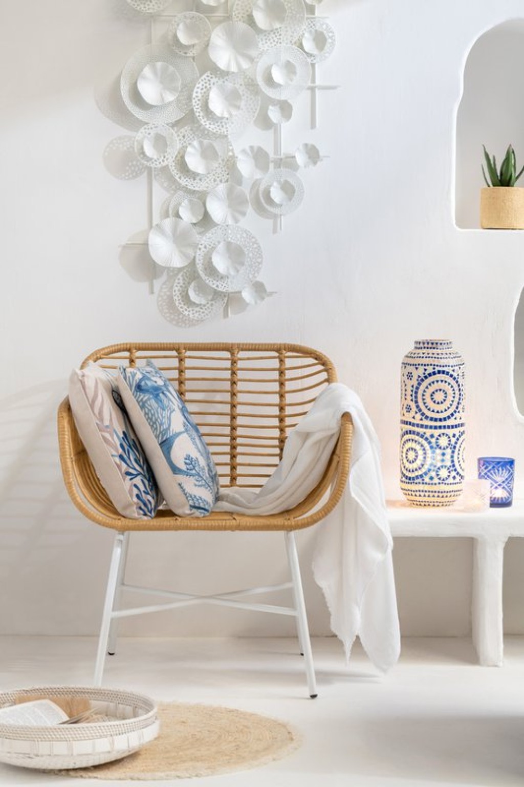 J-Line wall decoration Flowers - metal - white