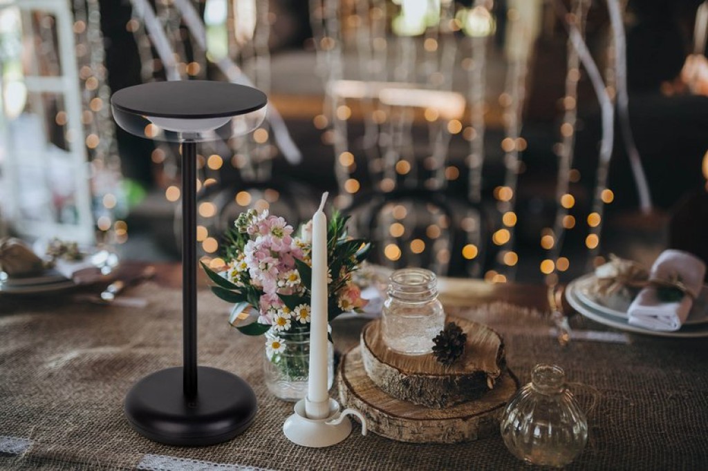 Cordless tablet light "Pasi" for outside and inside, made of metal and plastic in black, dimmable, with touch and memory function, approx. 26 cm high