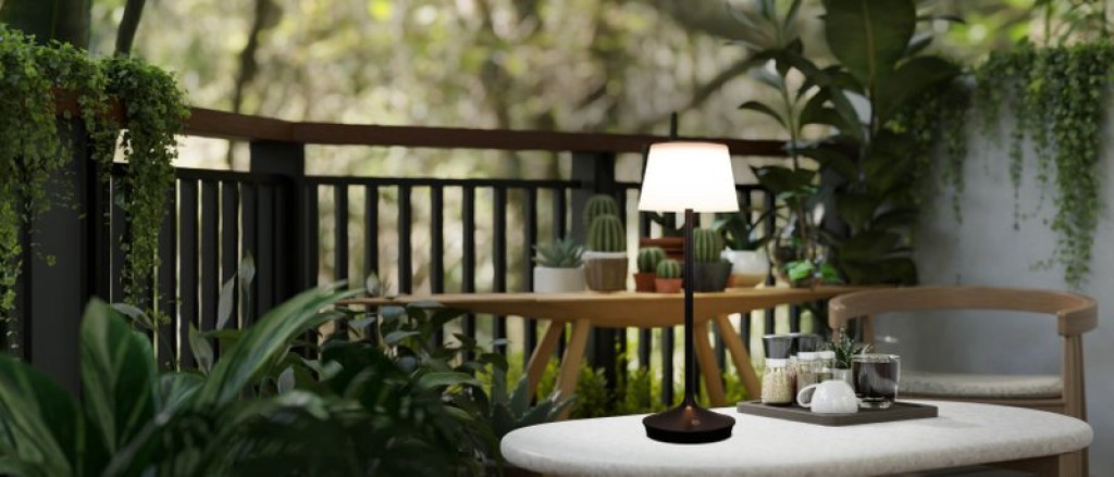 LED Leuchte "EMMI" für Außen und Innen, Tischlampe aus Metall und Kunststoff , mit fest verbauten LEDs, LED Tischlampe für Balkon, Terrasse, Garten, Wohnzimmer, Wintergarten, ca. 38 cm hoch