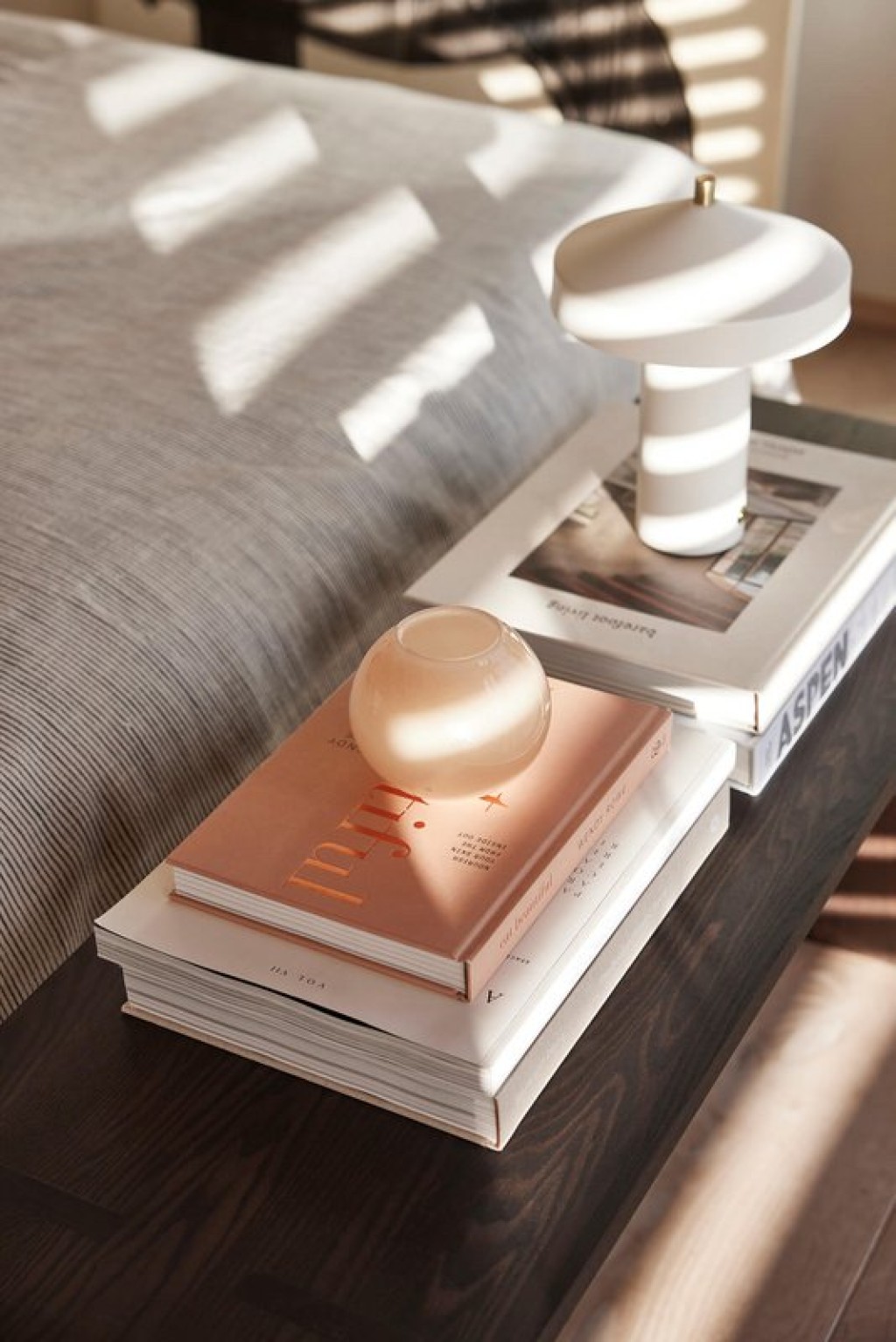 Hatto Table Lamp LED (EU)