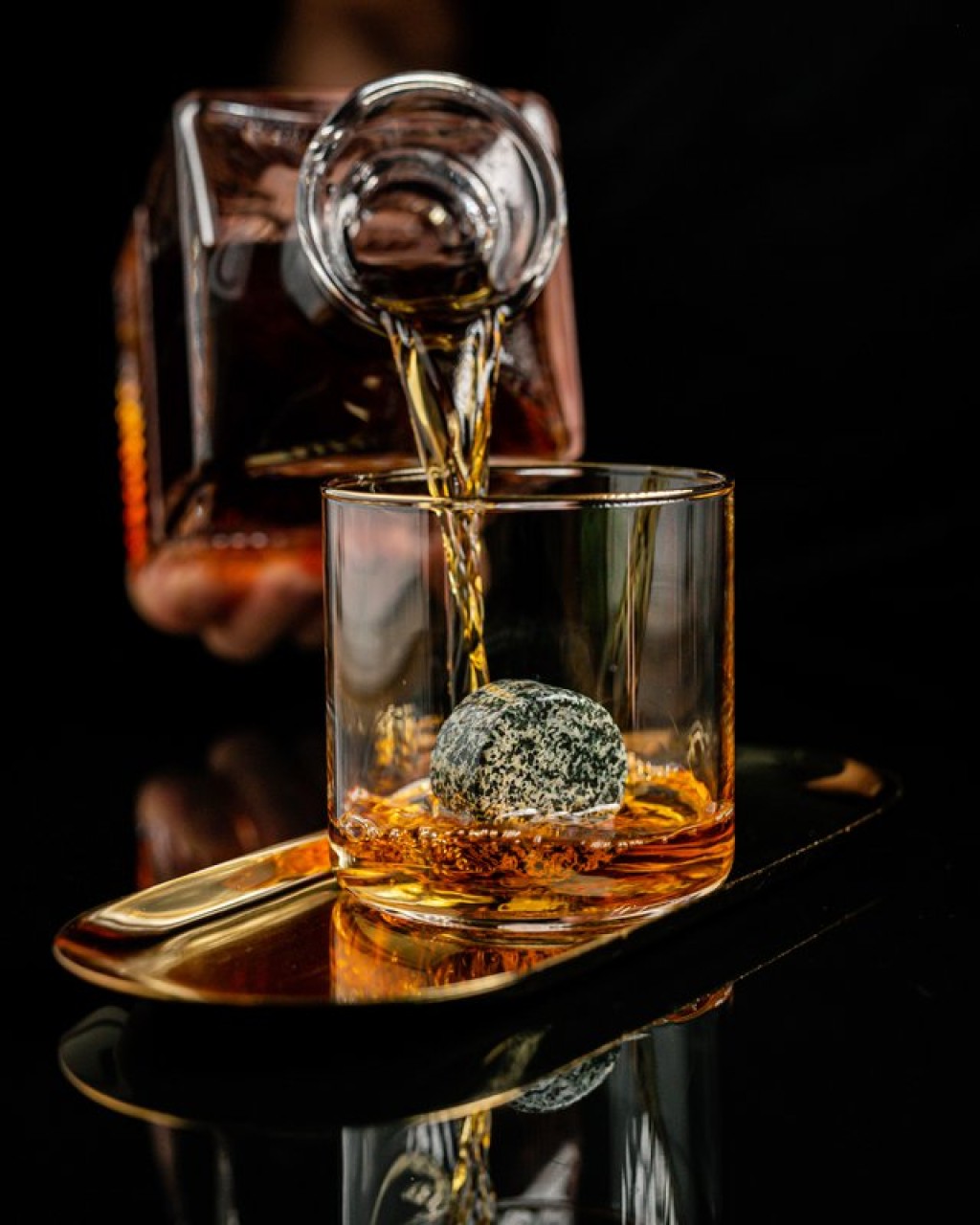 The Gentleman's Set - Cigar Aficionado