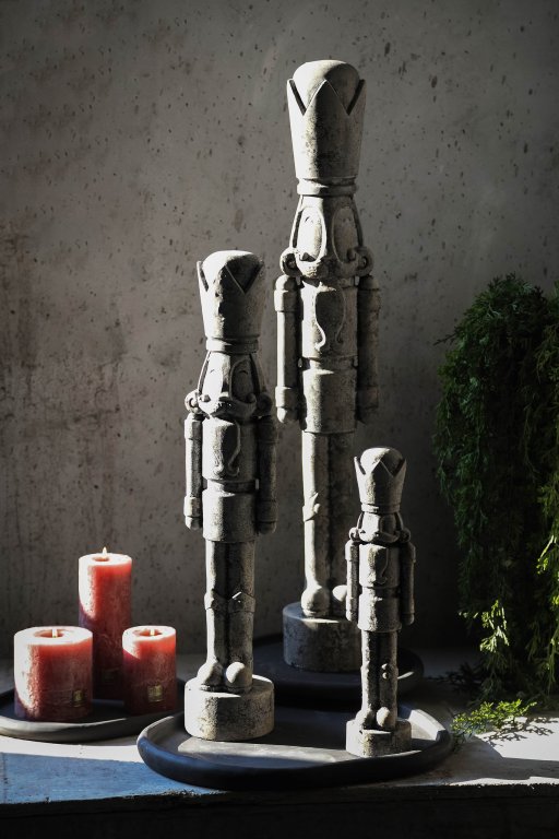 Bastian Cream Cement Nutcracker Statue M