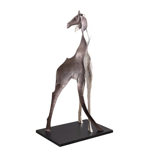 Skye Black Alu Statue Giraffe Shaped Large