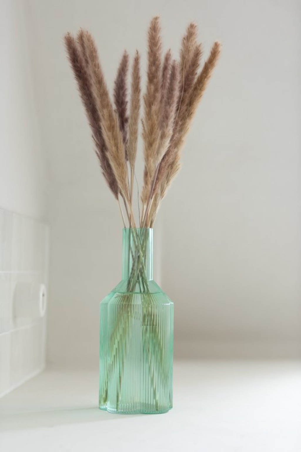 J-Line Carafe Fiore - glass - aqua