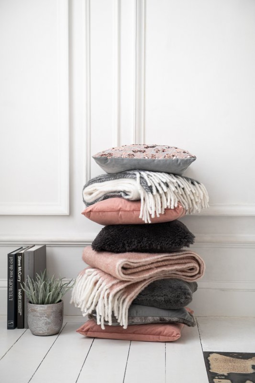 J-Line cushion Square Sheepskin - polyester - dark gray