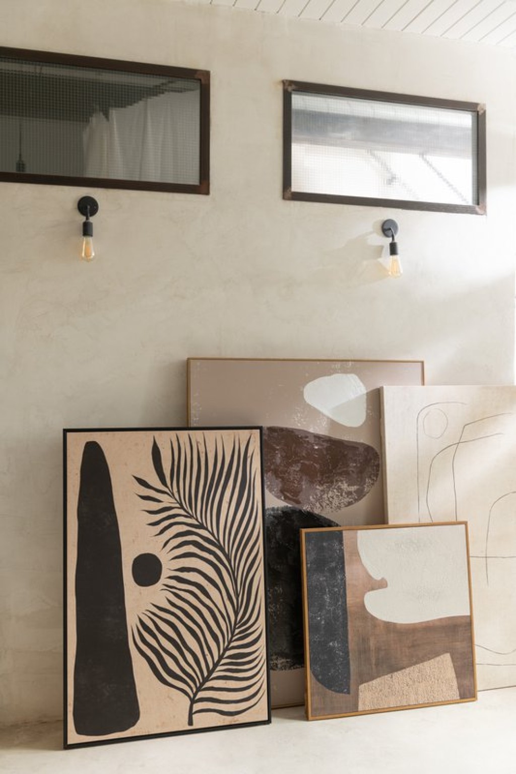 J-Line Frame Leaf Abstract Wood/Canvas Brown/Black