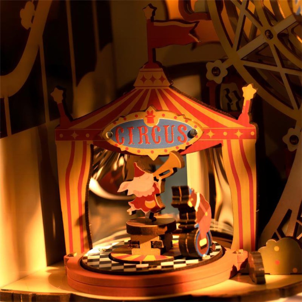 Music Box Wood DIY 3D Puzzle Sunset Carnival, Robotime, AMT01, 17.7x14.2x41.4