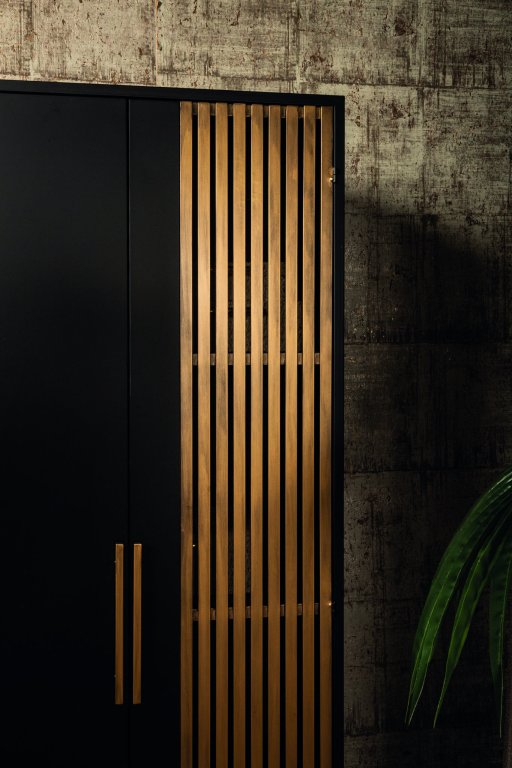 Sayan Cabinet Black And Gold