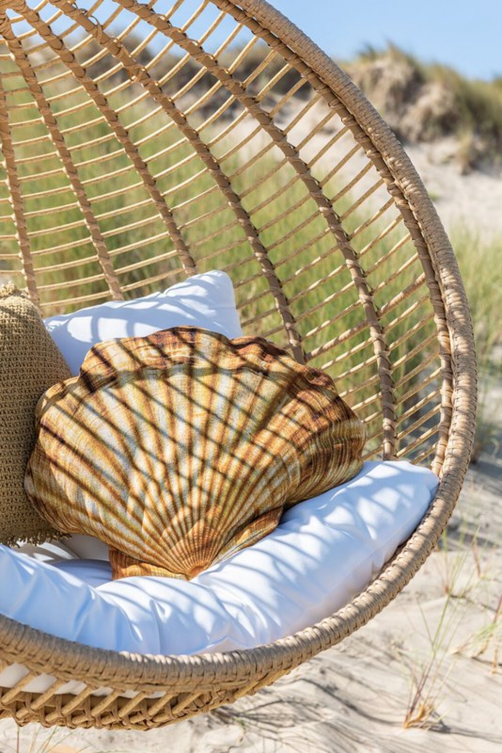 J-Line hanging chair Round - steel - natural