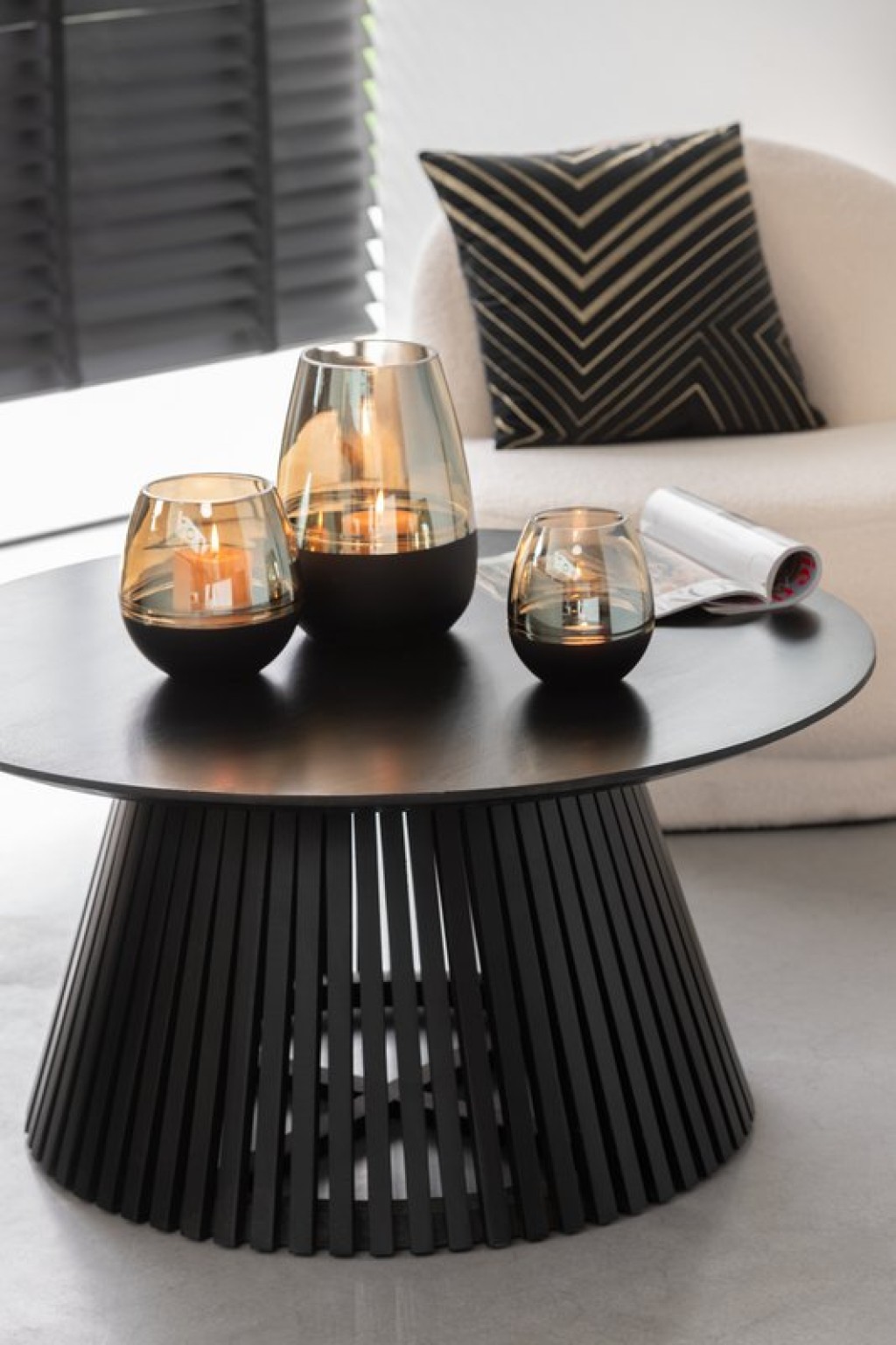 J-Line Table Vincent Mango Wood Black Medium