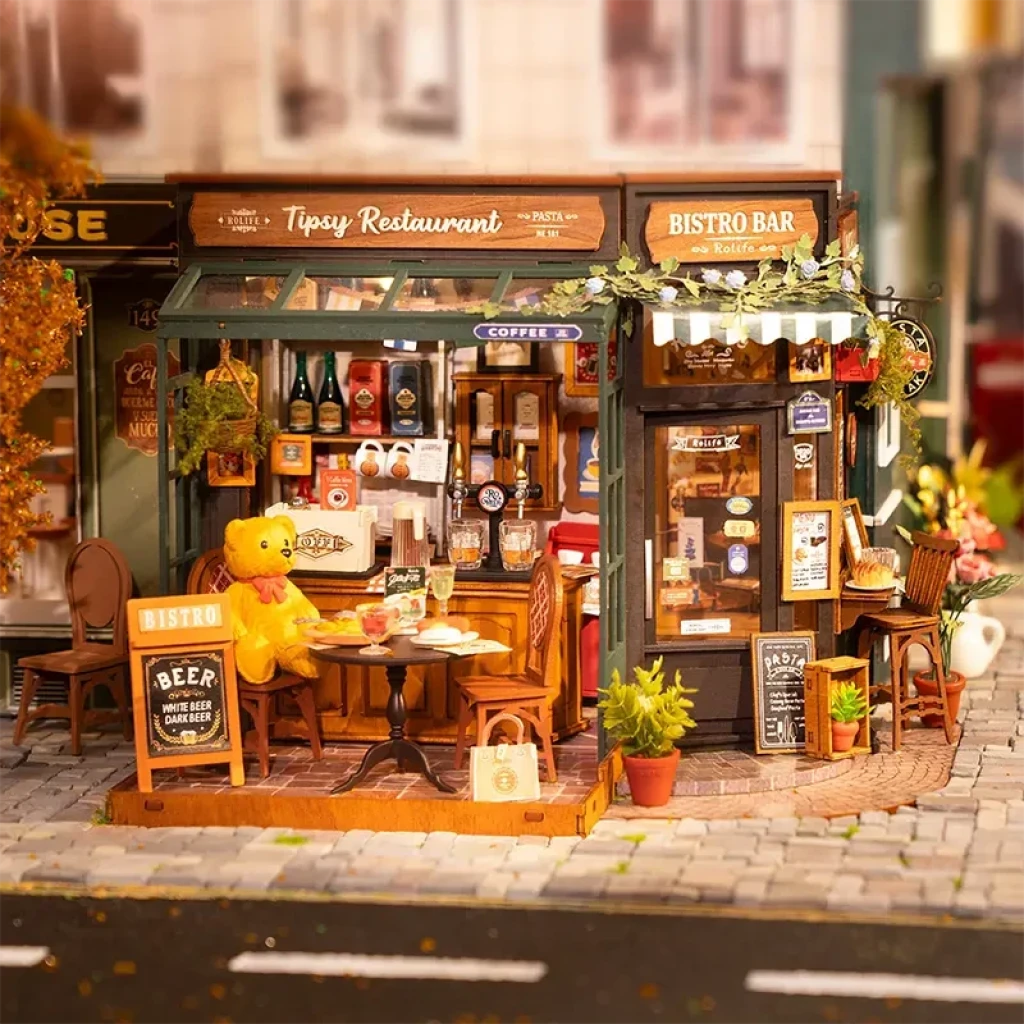 DIY Huisje Tipsy Restaurant with LED lighting, Robotime, DG167, 18x18x24cm