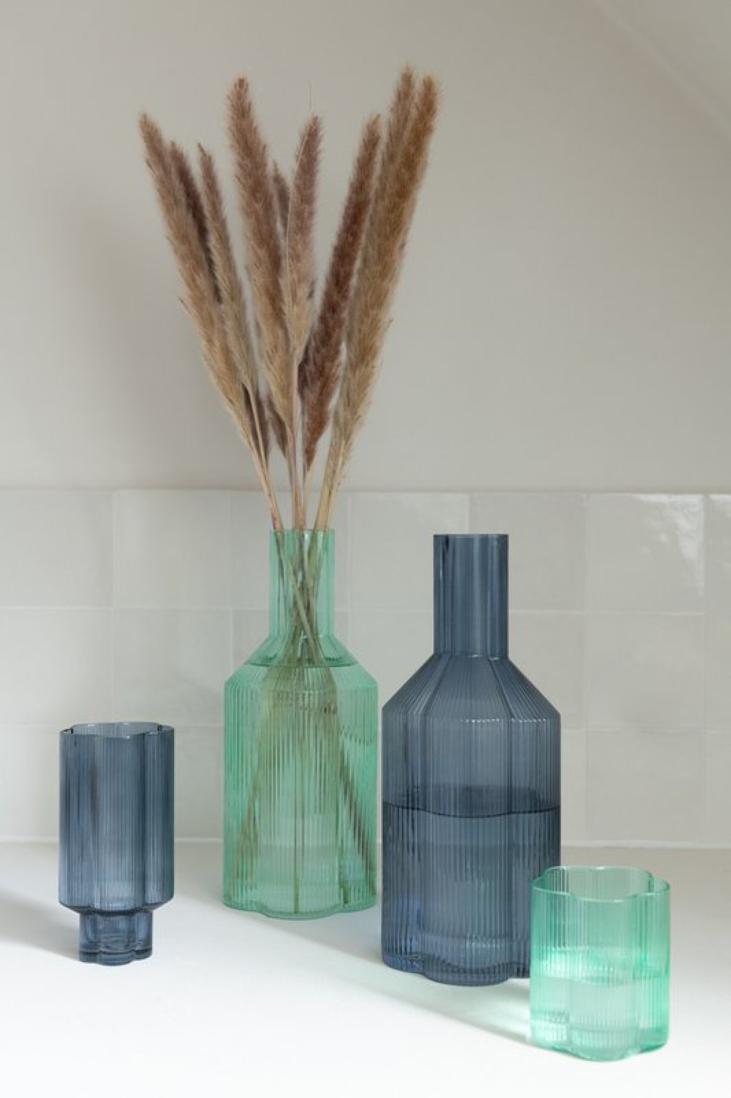 J-Line Carafe Fiore - glass - aqua