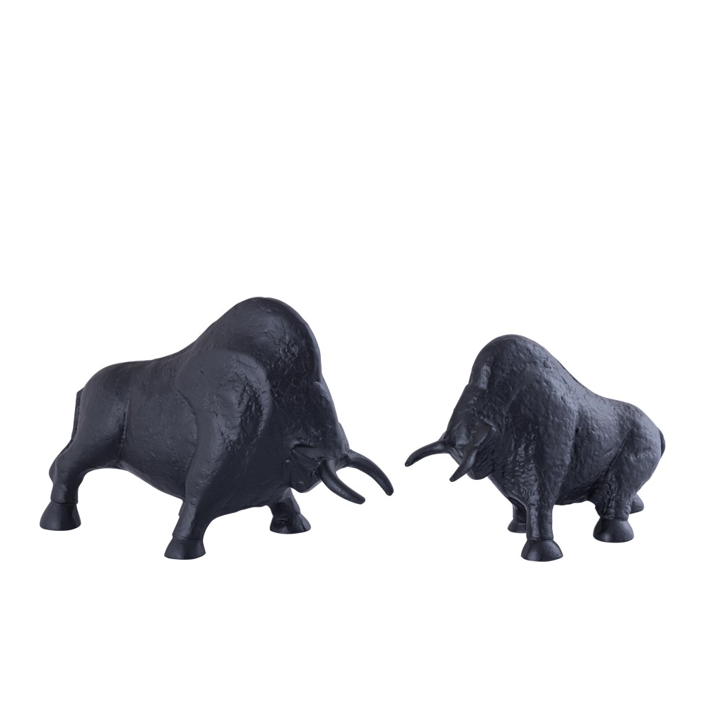 Ebeny Black Casted Alu Bull Statue Matt L