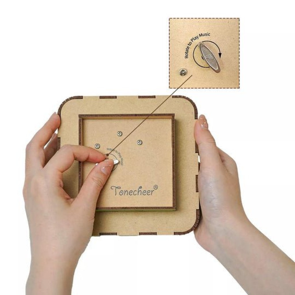 Music box DIY 3D Houten Romantic Paris Tone-Cheer, TQ036, 16x14x17.7cm