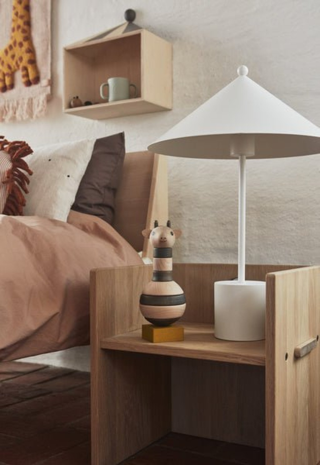 Kasa Table Lamp (EU)