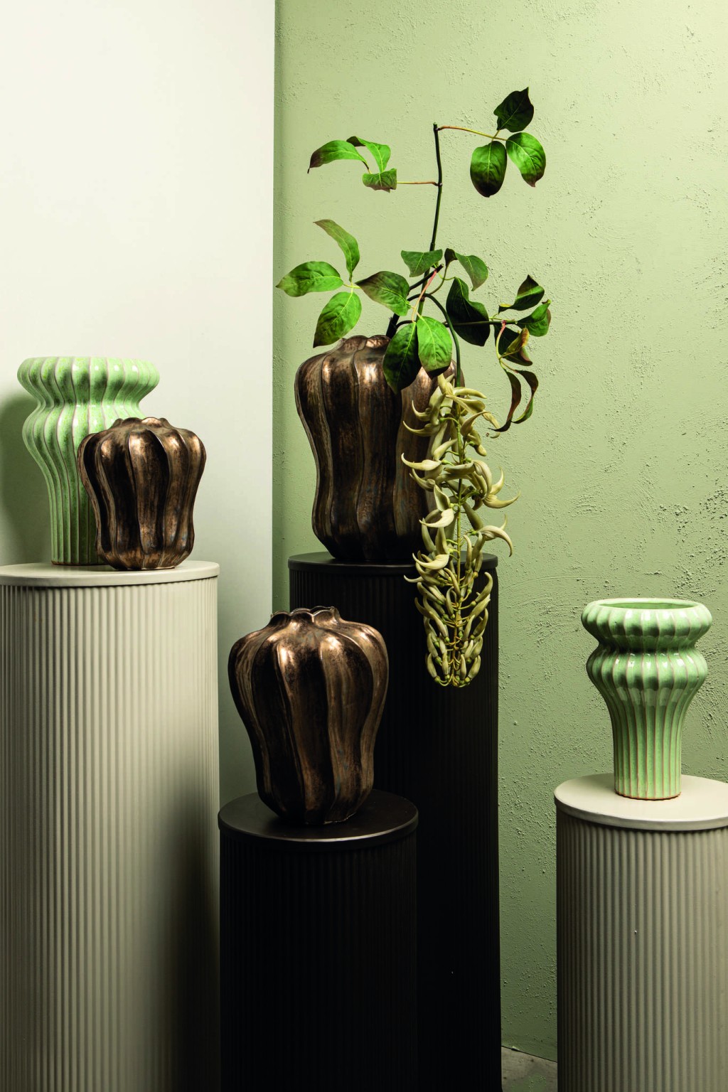 Hamish Bronze Ceramic Round Wavy Shaped Vase M