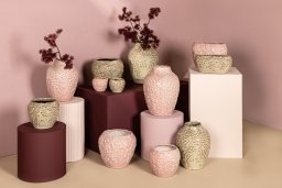 Avis PInk Ceramic Pot Oval Shaped Scales Low