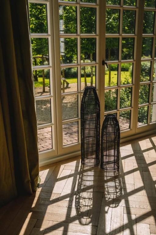 The Fish Trap Pendant - Black - M