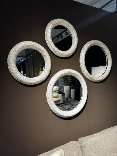 Chelsae Ronde Spiegel | Cream Poly | Shell Large – 82x82x6 cm