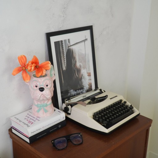 VASE -FLOWER VASE DOG - Pink/ mint - 13,5x14,5x23cm