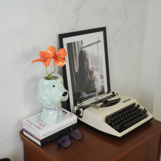 Vaas -bloemen vaashond - mint/ lilac- 13x14x21cm