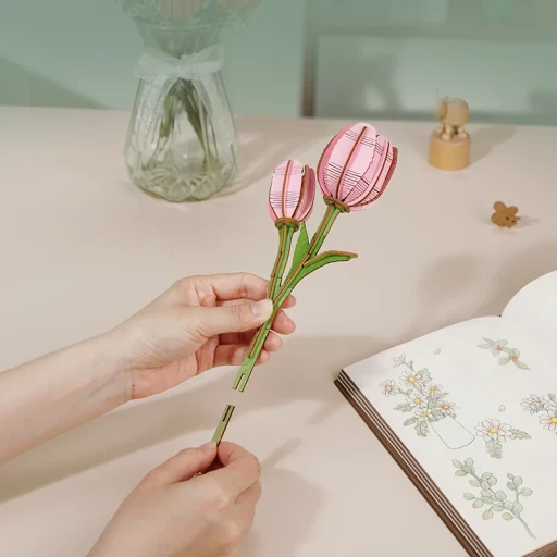 Robotime, DIY Wooden Flower Pink Tulip, TW082, 9x6,5x22,5