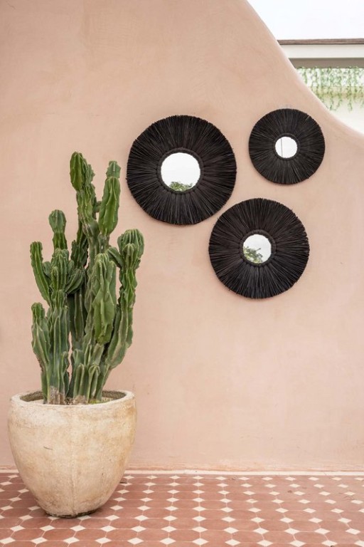 The Alang Alang Mirror - Black - M