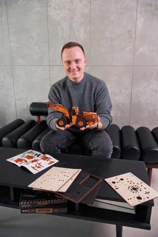 Eco Wood Art 3D Mechanical puzzle, Loader, 3984, Orange, 32.1x11.6x10.3cm