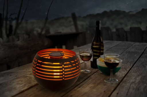 LED decorative-solar table light, 16 cm high for outside, made of black metal and plastic, with integrated LED
