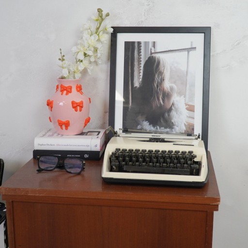 Vaas - Bloemvaaslinten - Dolomiet - Pink/oranje - 14x14x19cm