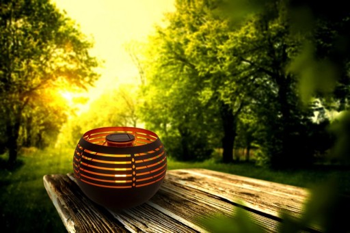 LED decorative-solar table light, 16 cm high for outside, made of black metal and plastic, with integrated LED