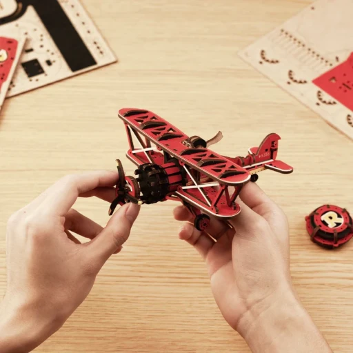 Robotime, 3D Houten Puzzel, Sky Captain DIY Pendulum, MCD01 14,5x17x31,5cm