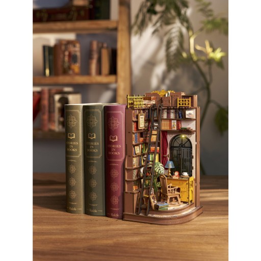 Robotime, DIY Book Nook, Silent Corner Study, TGE02, 11,8x11,8x24,9cm