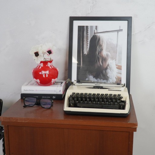 Vaas - Bloemvaaslinten - Dolomiet - rood/roze - 14,5x14,5x13cm