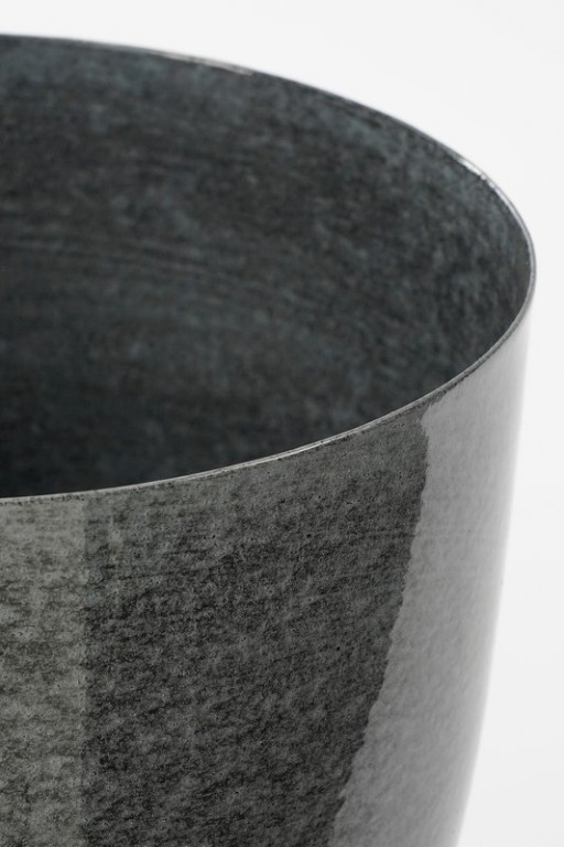 James flowerpot on standard - H22 x Ø19 cm - Metal - Gray