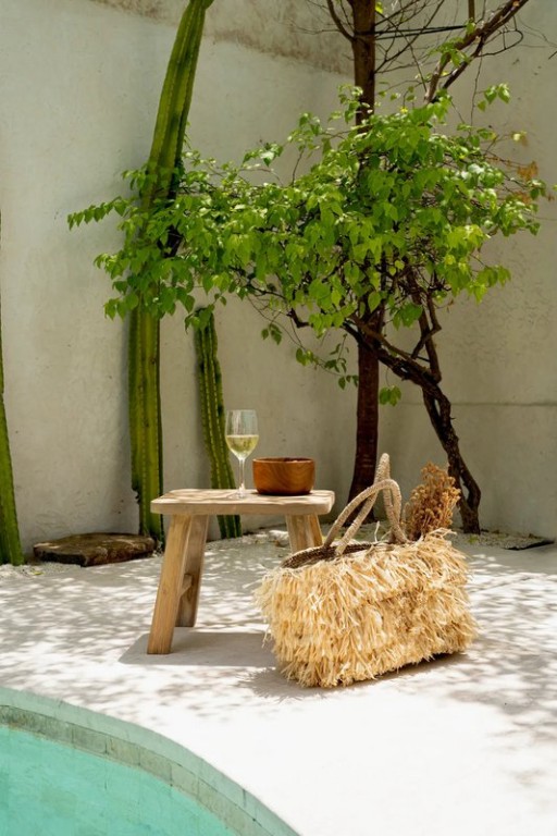 The Quincy Stool - Natural