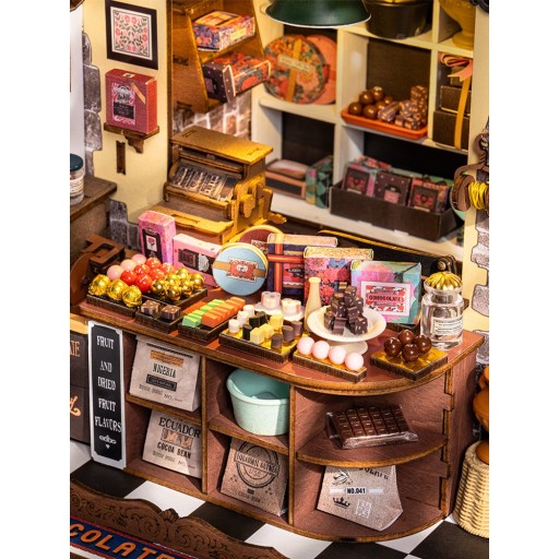 Robotime, Henry's Chocolate, DIY Miniatuurhuis, DG174, 23,5x17,5x22,0 cm