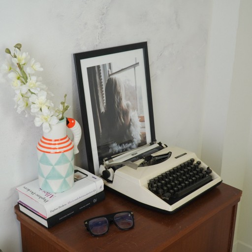 Vaas - kruik vissen - mint/wit/oranje - 14x11x21,5 cm