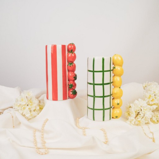 Vase - Strawberry - Dolomite -Red/ White-12x12x21cm