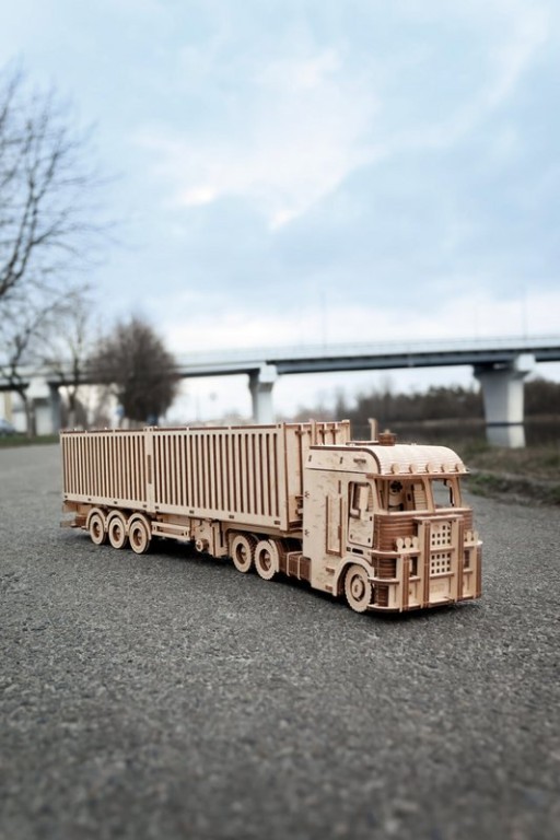 3D Houten Puzzel Container-Semitrailer for Truck “Road King”, Eco Wood Art, 3724, 52,3x10,8x16,9cm