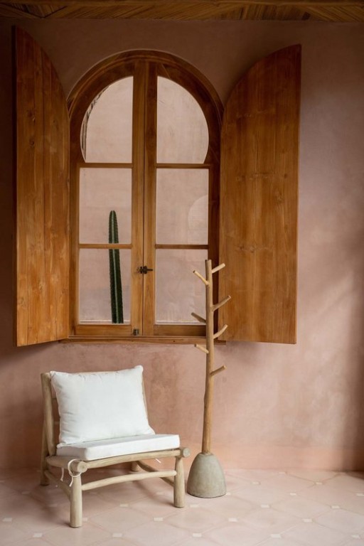 The Concrete Coat Hanger - Natural