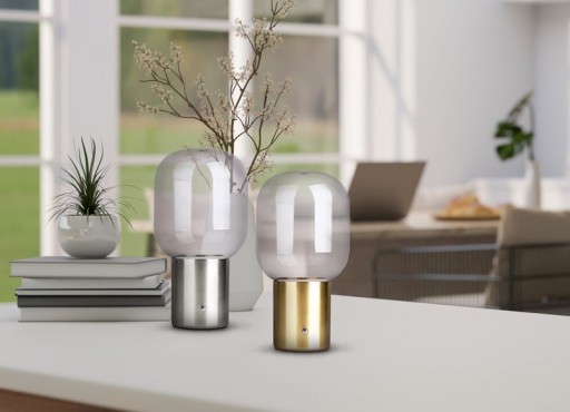 Akku-Tischleuchte "ALBERO" Deko-Tischleuchte aus chromfarbenem Metall und Glas mit fest verbauten LEDs, dimmbar mit Berührungssensor, 25 cm hoch