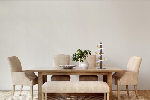 LED Tischleuchte "BELLEZA", moderne Tischlampe aus Metall und Kunststoff in Schwarz, Gold und Weiß, mit fest verbauten LEDs, 50 cm hoch, Beleuchtung für Wohnzimmer, Esszimmer, Schlafzimmer oder Büro.