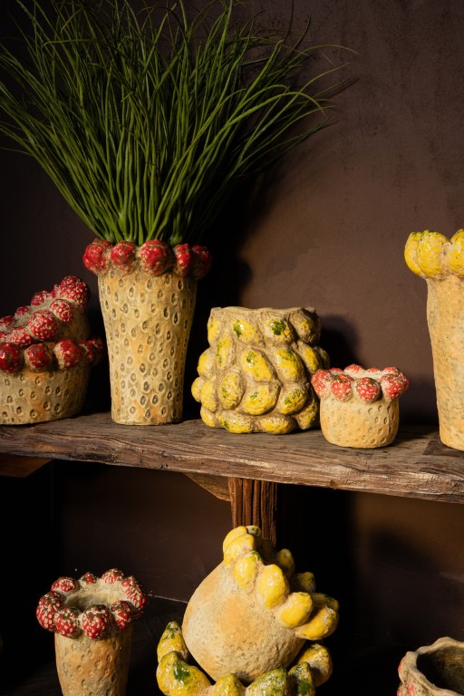 Fruitsy Yellow Round Terra Pot Lemons Edge L