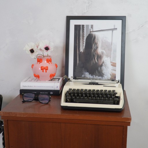 Vaas - Bloemvaaslinten - Dolomiet - Pink/oranje - 14,5x14,5x13cm