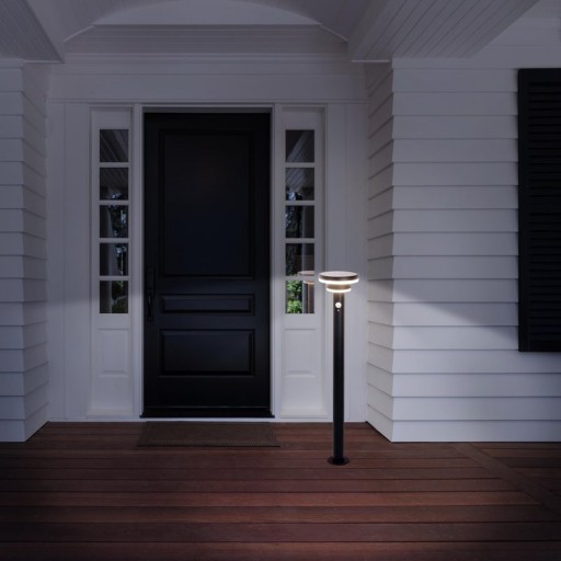 LED Solar-Stehleuchte "NORA" mit Erdspieß , für Außen, Erdspieß aus Metall und Kunststoff in Schwarz, mit integrierter LED